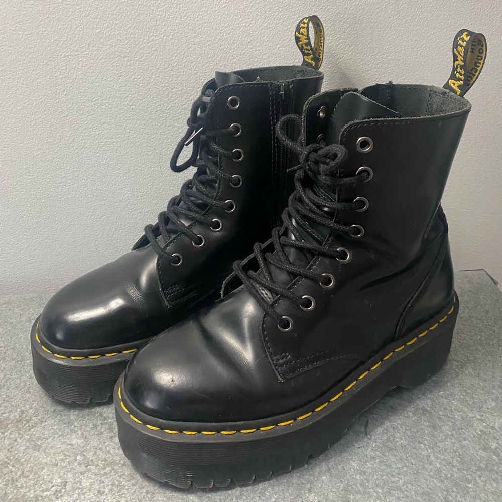 DR Martens Platform boots